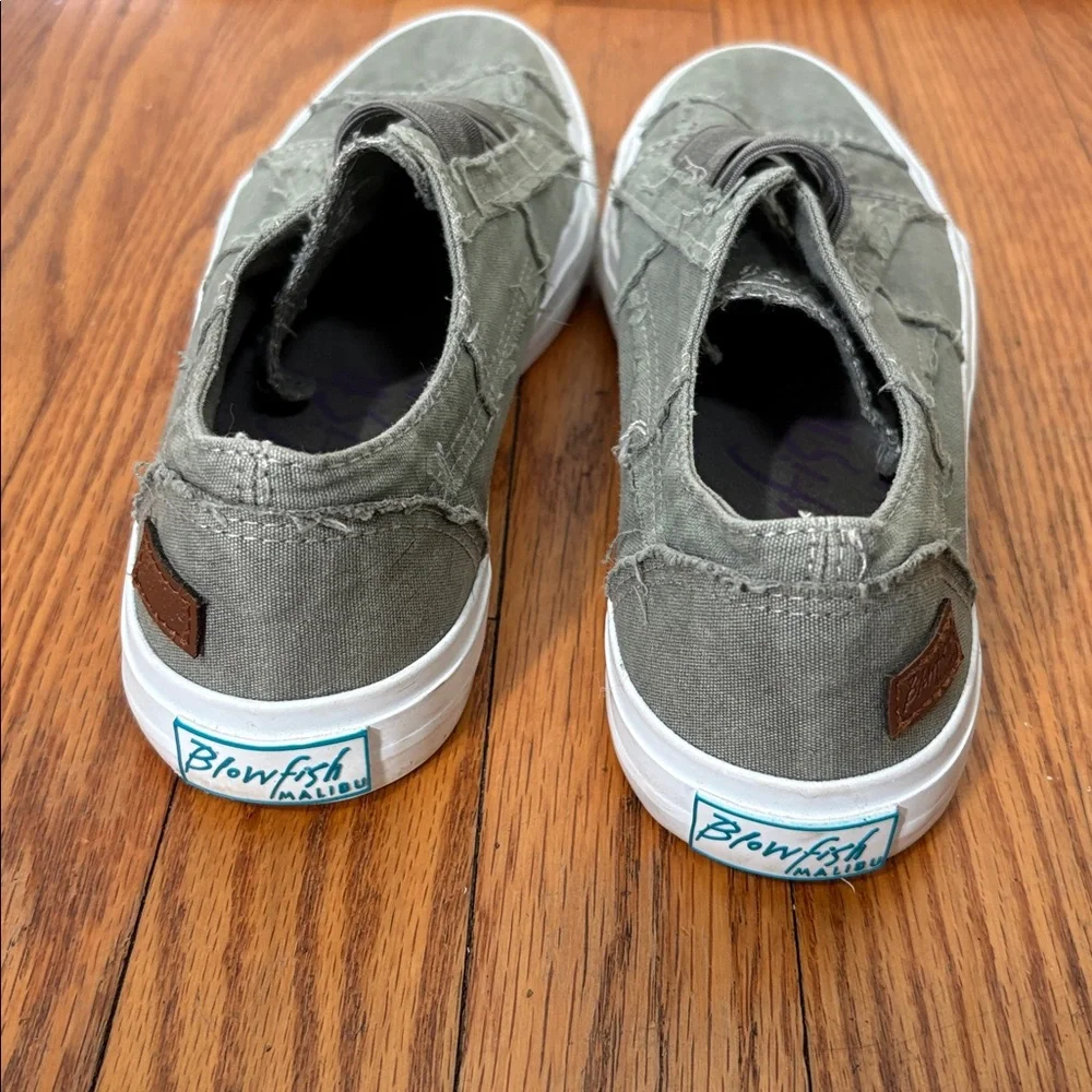 Blowfish Marley Slip On Sneaker Steel Grey Canvas Distressed size 8‎